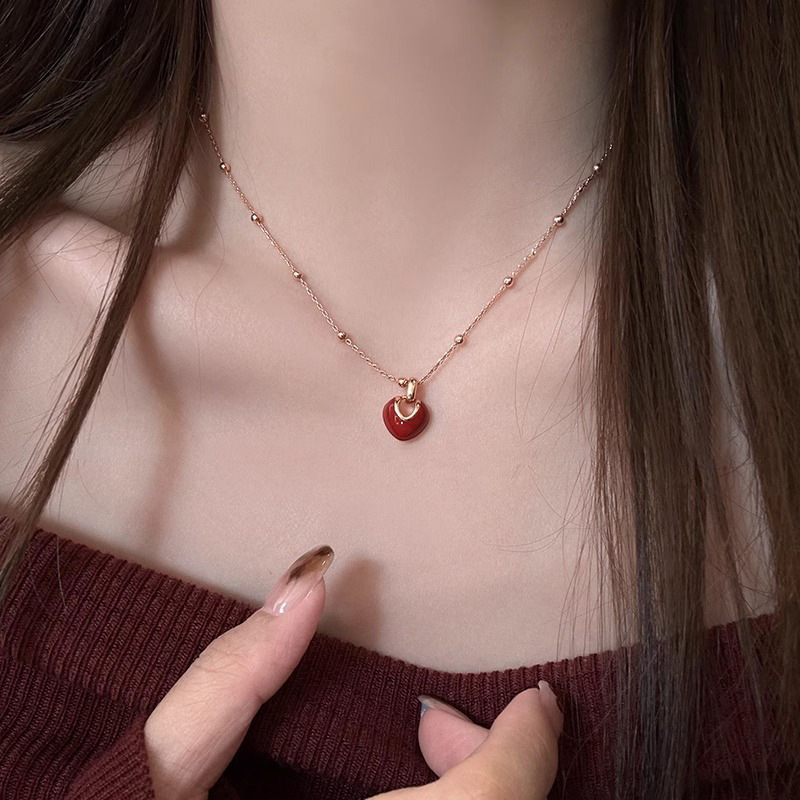French glazed red heart-shaped necklace, autumn and winter collarbone chain, light luxury feminine pendant, niche design sense necklace Specification drawing
