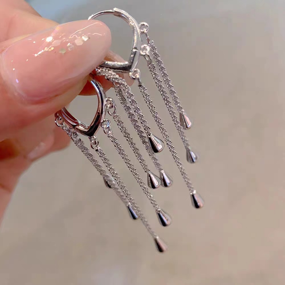 Light luxury and high-end, sparkling water drop tassel heart-shaped ear buckles, women's Instagram niche design, versatile and simple earrings Specification drawing