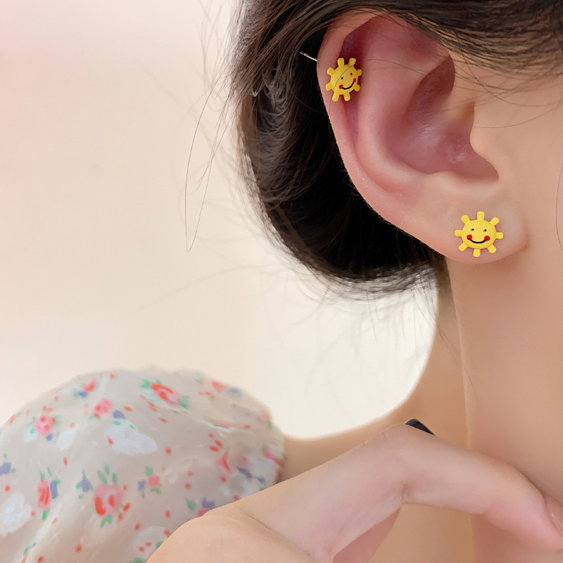 Fun Three-pair set of text earrings for women, 925 silver needle, small and simple mini earrings, no need to remove earrings when sleeping Specification drawing