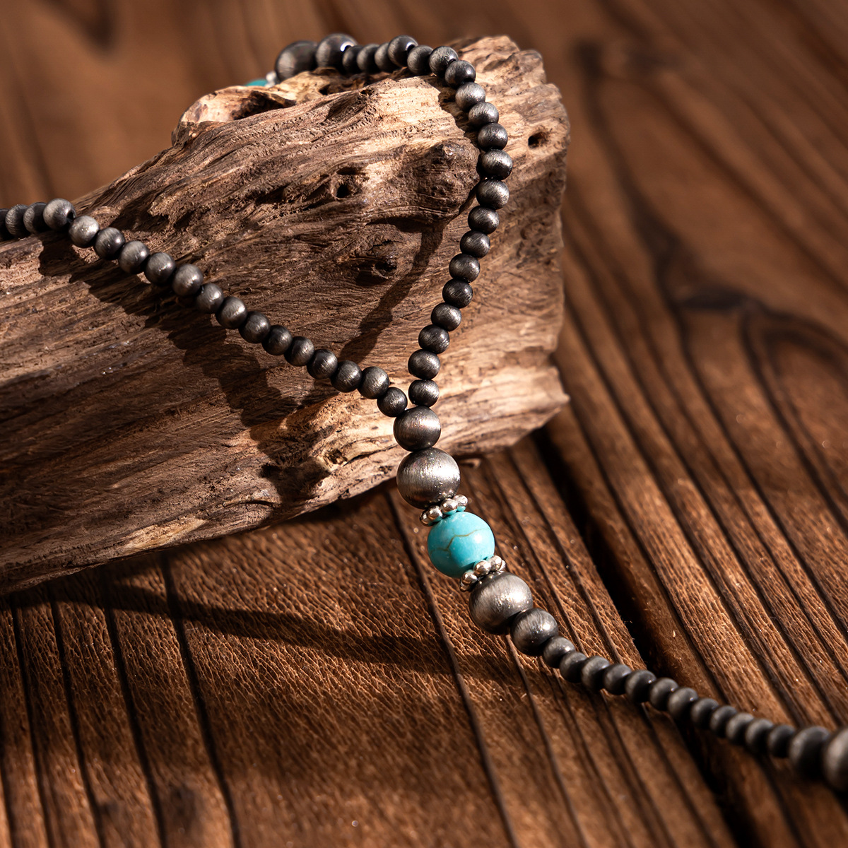 European and American cross-border jewelry, ethnic style imitation pearl tassel collarbone chain, retro Y-shaped round bead string long necklace Application Scenario