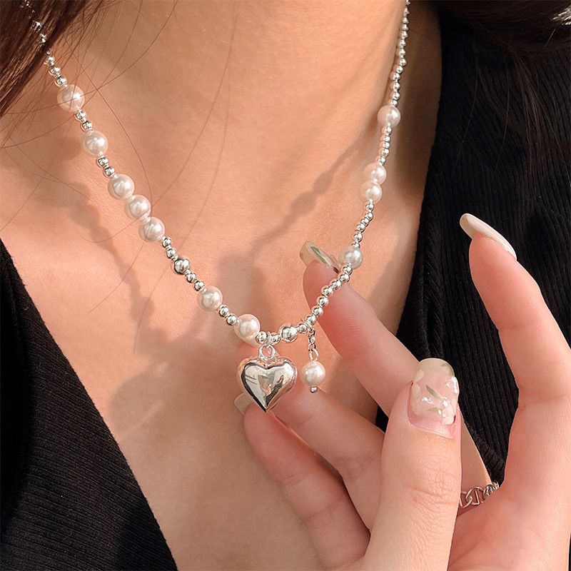 Silver heart-shaped pearl round bead necklace for women, spring and summer style, tassel feel, light luxury and grand collarbone chain, ins style Specification drawing