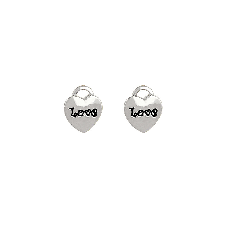 The light luxury and simple small gold lock stud earrings are versatile for women, exuding a sense of elegance and sophistication. The LOVE letter earrings are a best-selling and popular earpiece Item Picture