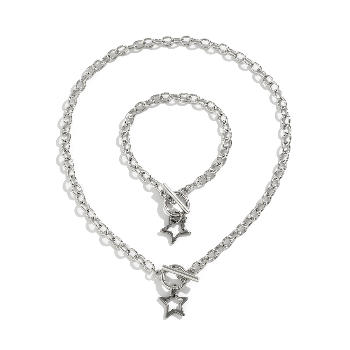 European and American cross-border jewelry: simple, sweet and cool titanium steel star necklace, versatile fine chain, geometric metal necklace Item Picture