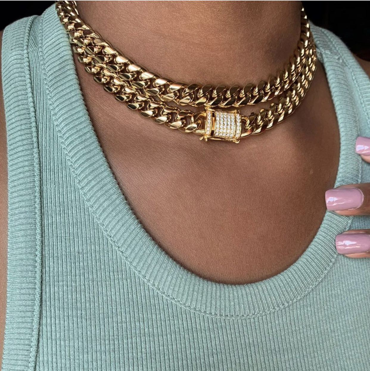 European and American cross-border accessories, hip-hop retro Cuban buckles, fashionable neck chains, trendy street style snake bone chains, hollowed-out necklaces full figure