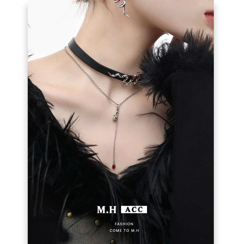 New Year black leather choker collar y2k style, red oil-dripping snake collarbone chain, niche and exquisite necklace wholesale details Picture