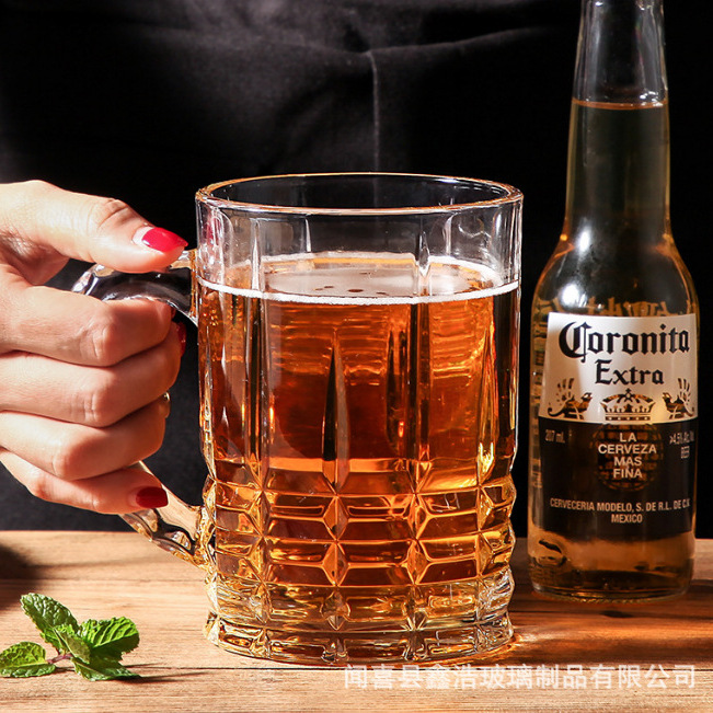 European-style household crystal glass large beer mugs, draft beer cups, tea cups, water cups with thickened handles, heat-resistant and durable household cups full figure