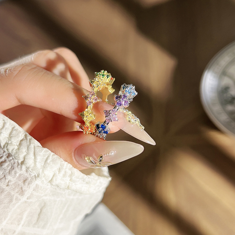 Rainbow Series Dopamine colored diamond four-leaf Clover Exquisite light Luxury Open Ring, sweet and cool, niche and high-end ring for women details Picture