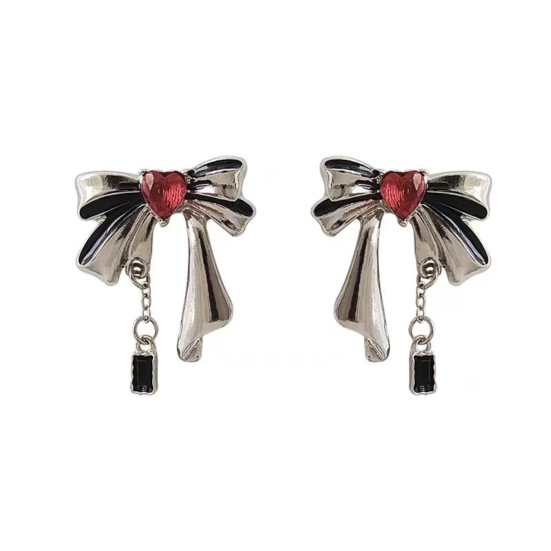 S925 Silver Needle Bow heart-shaped Stud Earrings for Women, with a unique, niche and high-end design sense. Red heart-shaped stud earrings for women Item Picture