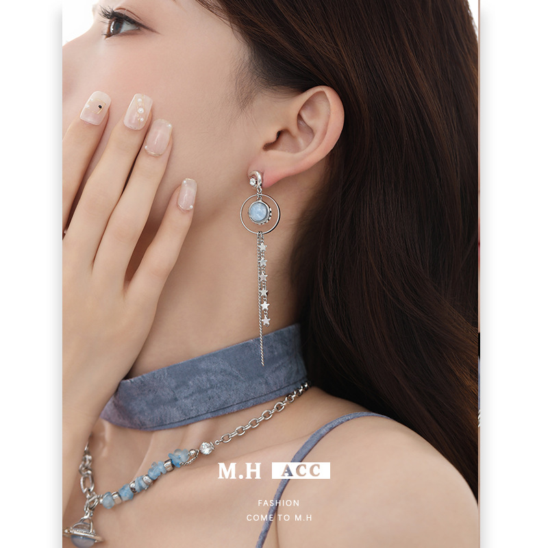 Original Blue Planet series: light luxury, fashionable, high-end, sweet and cool style, unique and niche design necklaces, earrings and rings Specification drawing