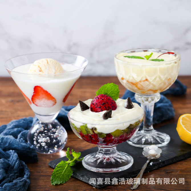 Creative ice cream dessert cup, glass tall leg, ins-style ice cream dessert, ice cream cup, fruit smoothie cup details Picture