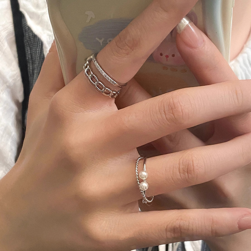 New pearl ring, women's micro-set diamond open ring, niche design, simple plain ring index finger ring, French self-discipline ring Application Scenario