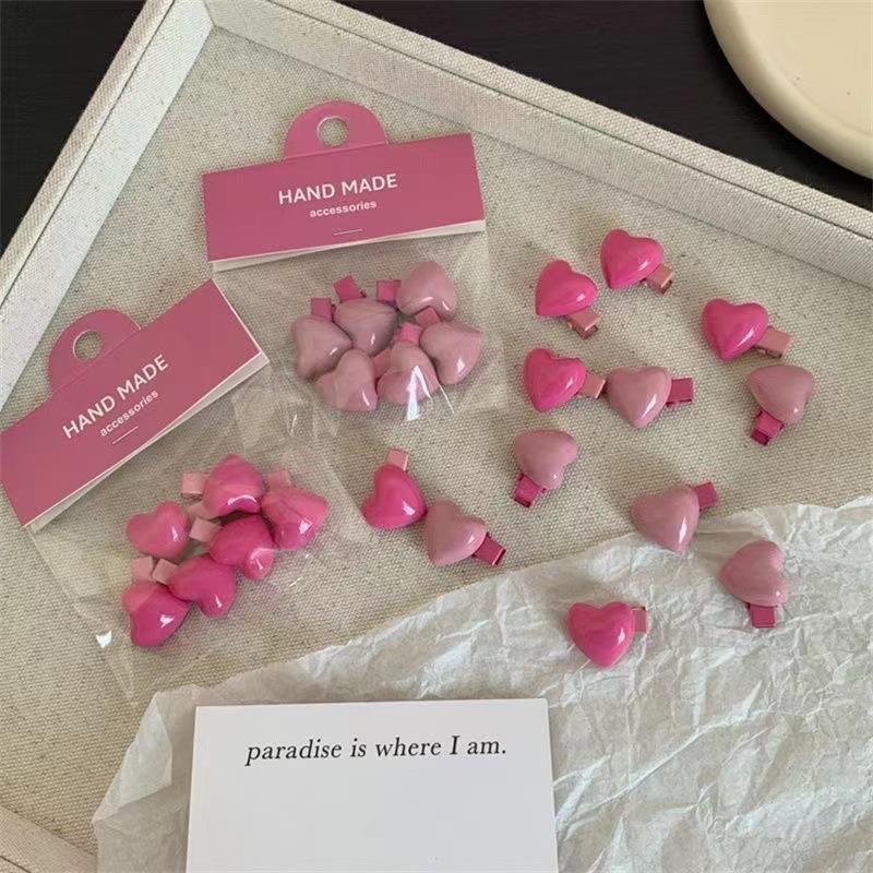 12 mini peach-colored heart-shaped hair clips for women, 2cm short clips, duckbill clips, sweet and cute pink broken hair clips full figure