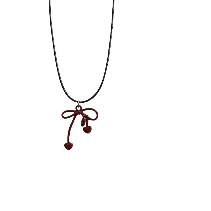 Ankela Red necklace is a niche new minimalist and versatile style. It features a black leather rope neckchain with a bow and a layered women's collarbone chain Item Picture