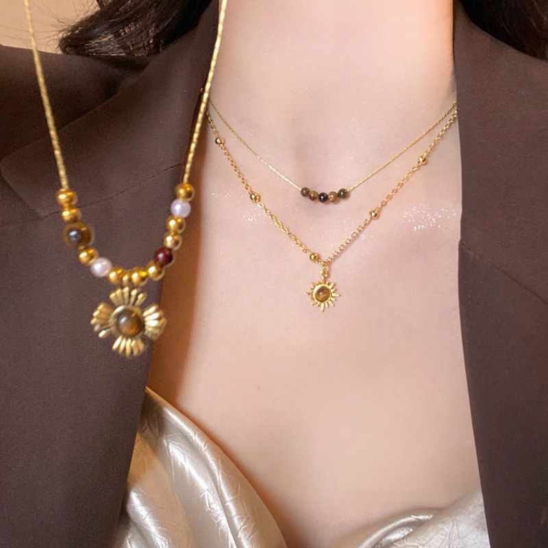 Yadan-style sunflower tiger's eye stone layered necklace accessory for women's autumn and winter retro light luxury sweater chain necklace full figure