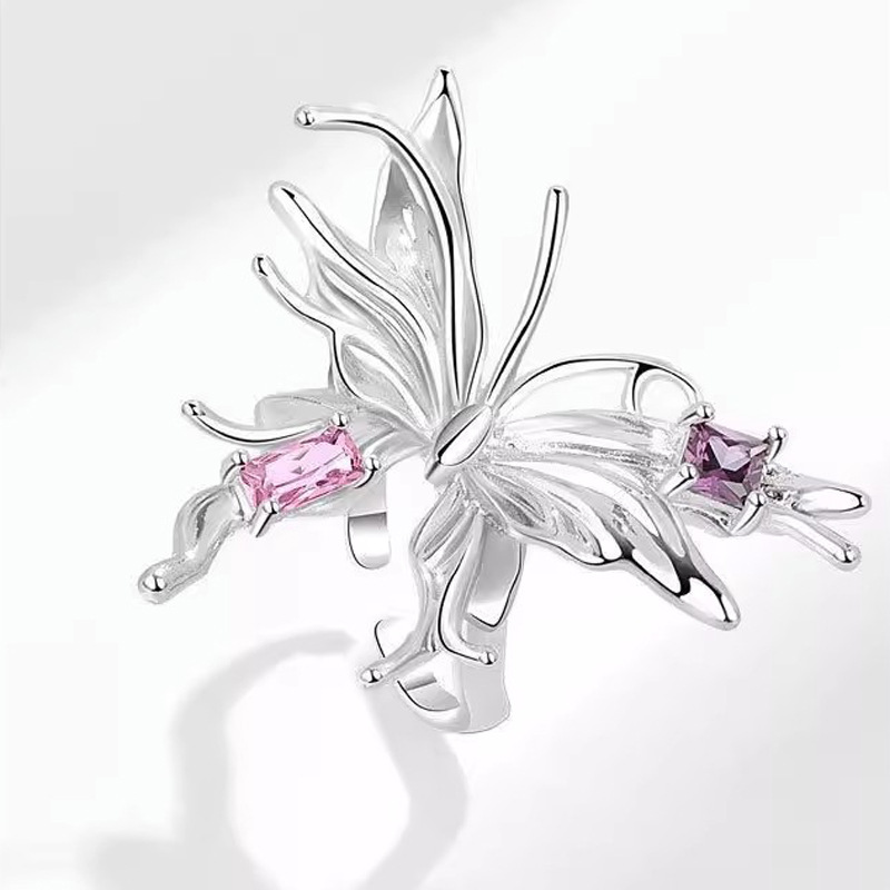 Fashionable and light luxury diamond-encrusted butterfly ring, niche design, high-end sense, open index finger ring, unique, sweet and cool, spicy girl ring Application Scenario