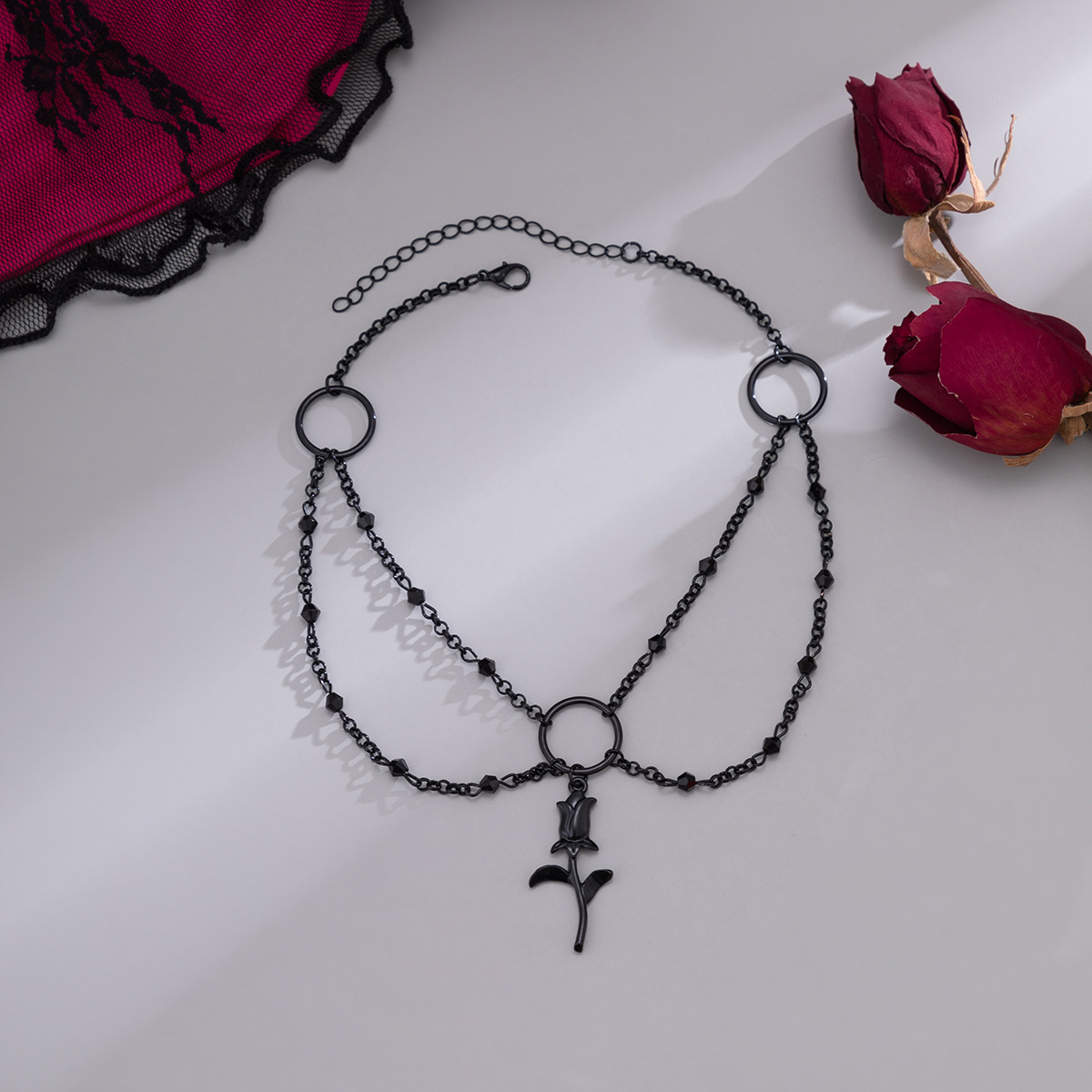 European and American cross-border accessories, retro and simple black rose collarbone chain, Halloween imitation crystal tassel necklace for women Specification drawing