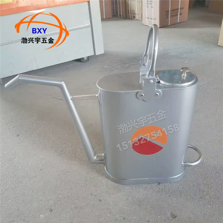 Motorcycle extended spout explosion-proof fuel can for gas stations, 5, 10L aluminum fuel cans with LIDS and extended spouts undefined