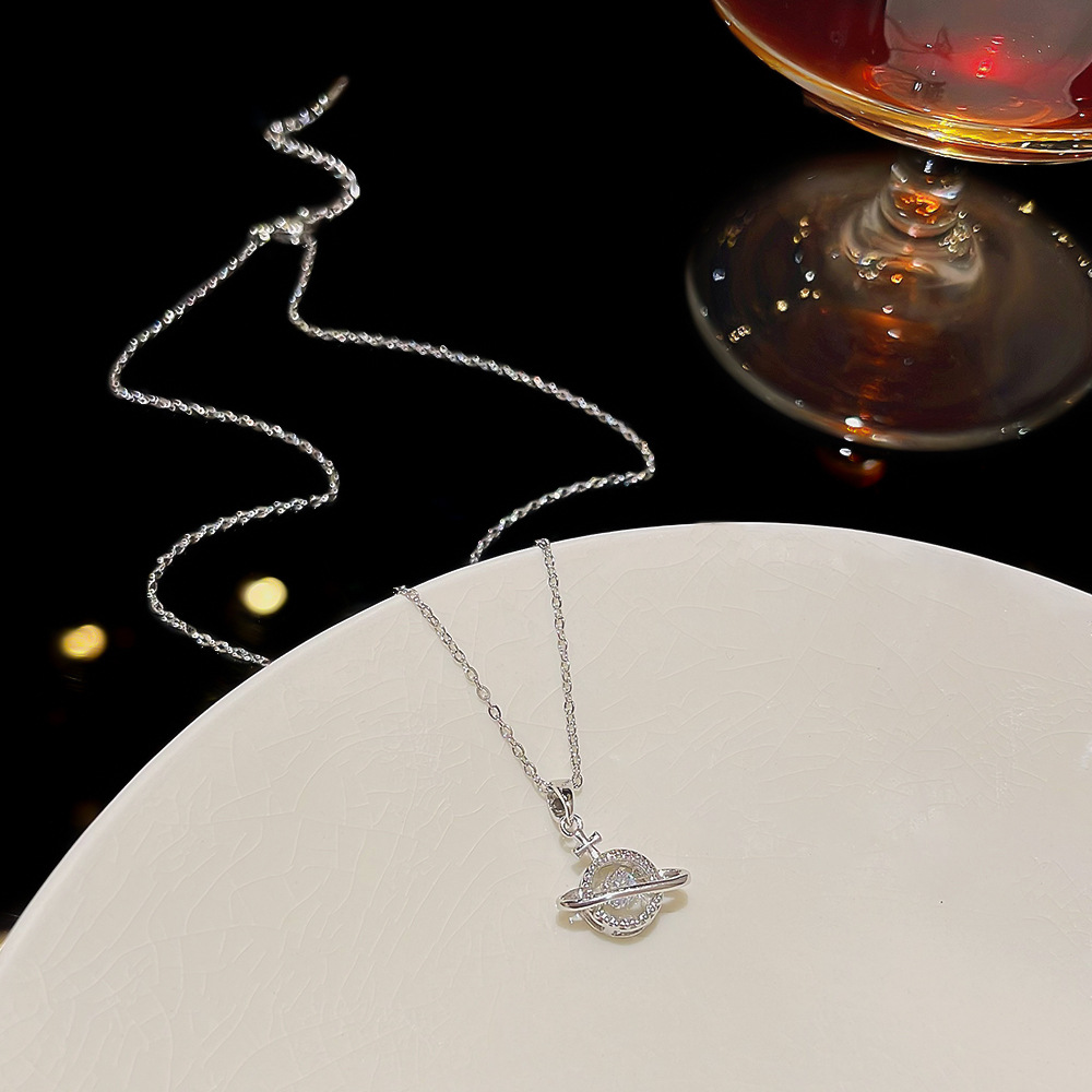 Korean Little Chanel-style Planet pendant, a new and elegant accessory with a high-end feel, a niche collarbone chain, a fashionable and sweet necklace for women Specification drawing