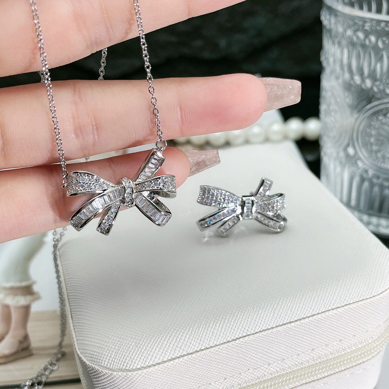 Light luxury bow, full diamond, high-end ring, necklace set, women's quality, versatile ring, niche fashion collarbone chain full figure