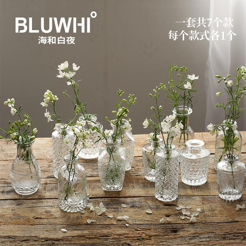 Nordic glass vase, French retro relief Ins-style home decoration, living room coffee table, vase, living room decoration Specification drawing