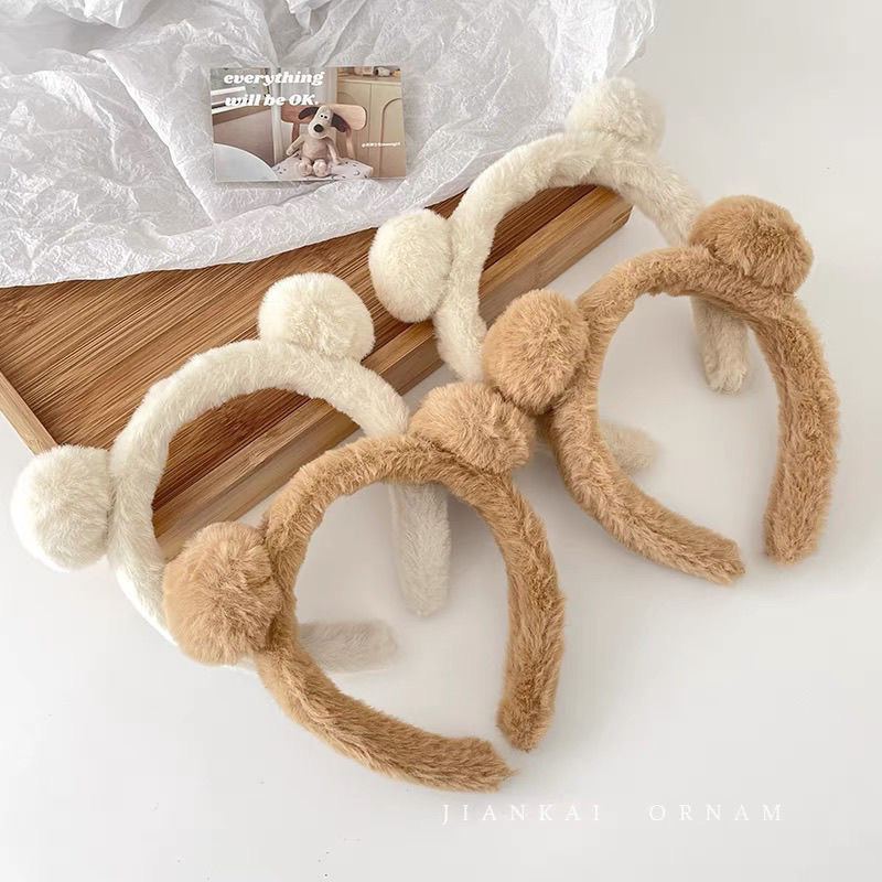 Cute plush hairband for women, 2024 new style for washing face, high head top headband, applying mask, washing up, crushed hair clip headwear Application Scenario