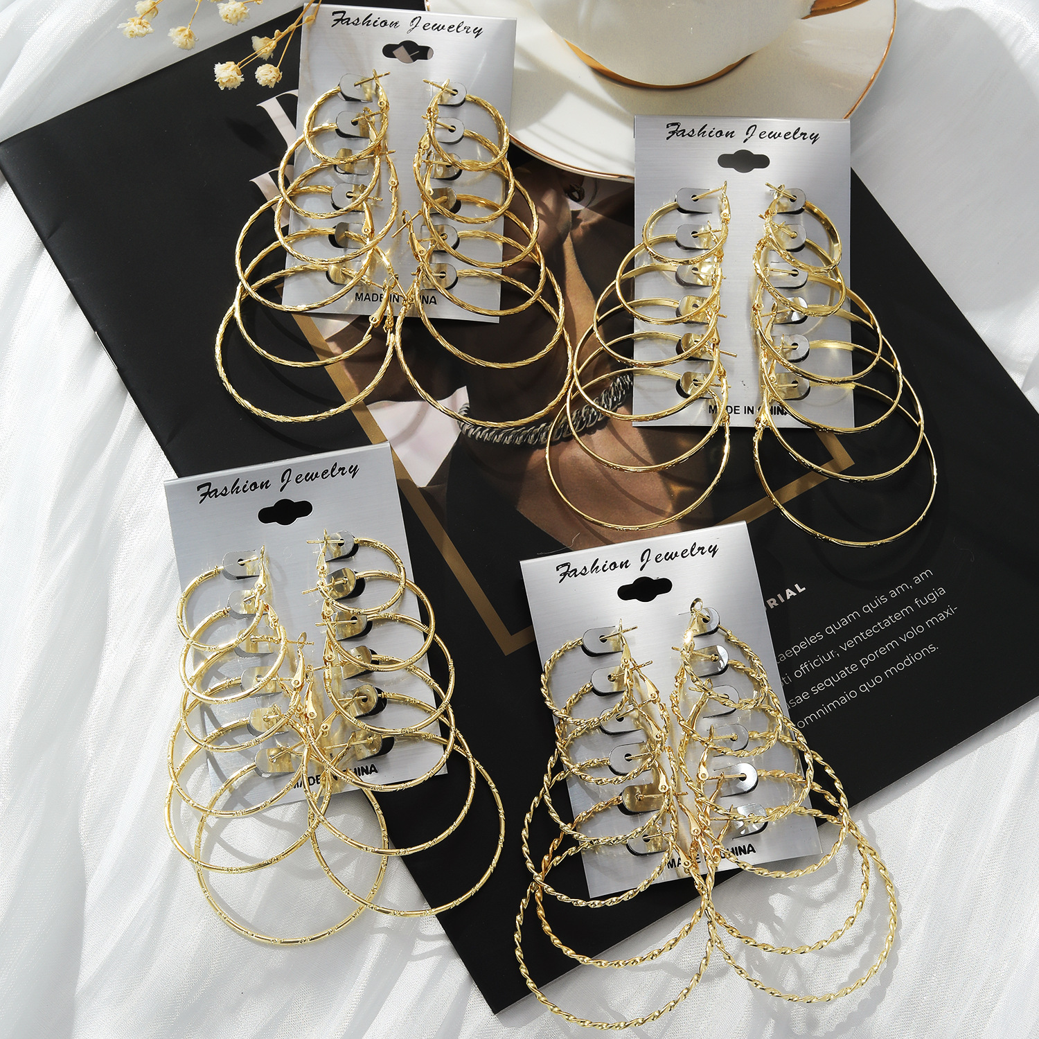 European and American cross-border fashion commuting 6 pairs of metal large ring earrings set, personalized and fashionable OL ear ring earrings wholesale Specification drawing