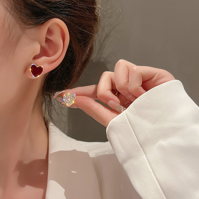 Red heart-shaped asymmetrical stud earrings for women, new style in 2025, trendy, sweet, special design sense, niche, simple and cold style details Picture