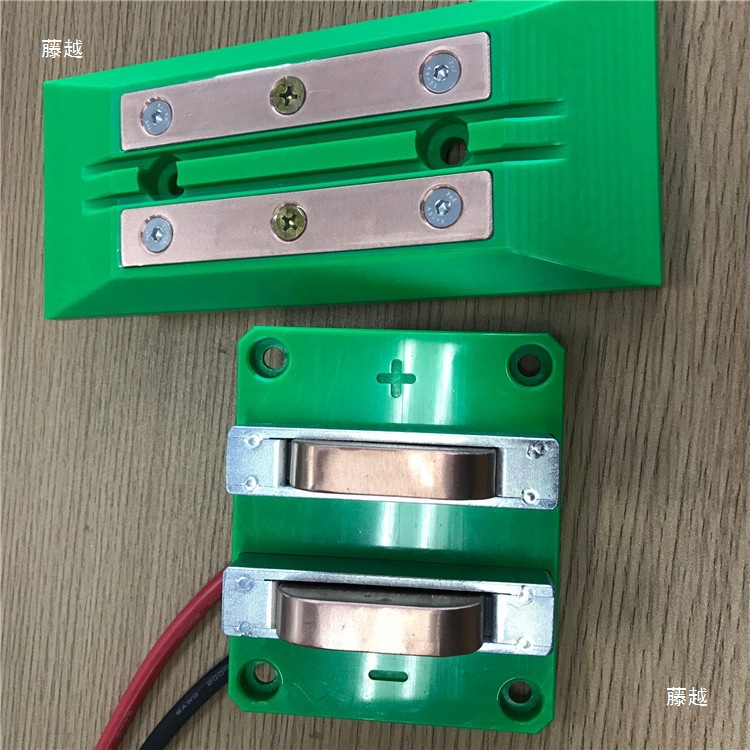 AGV trolley charging plate matching brush plate contact brush plate brush block AGV automatic charging brush supplier 50A Specification drawing