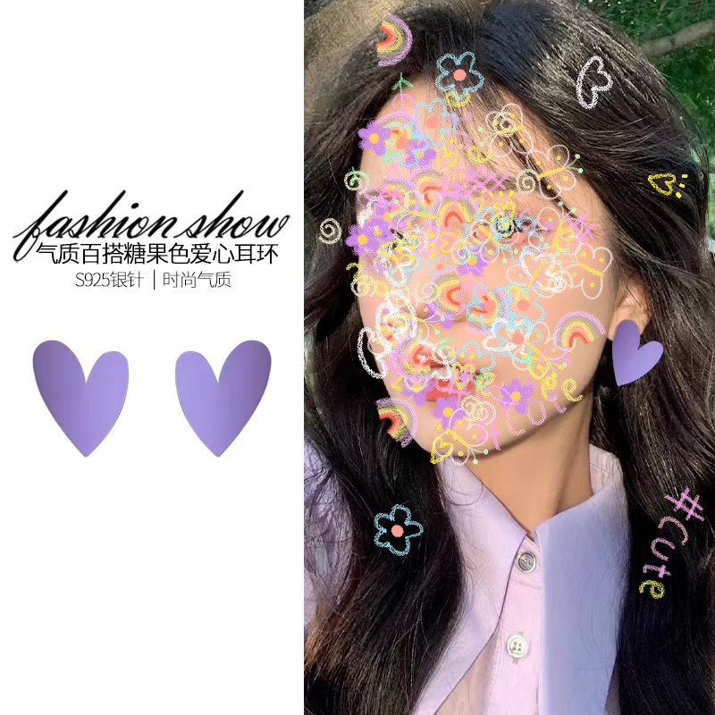 Cute and sweet heart-shaped stud earrings for girls in 2025, new simple and niche design, high-end and elegant, versatile earrings for girls full figure