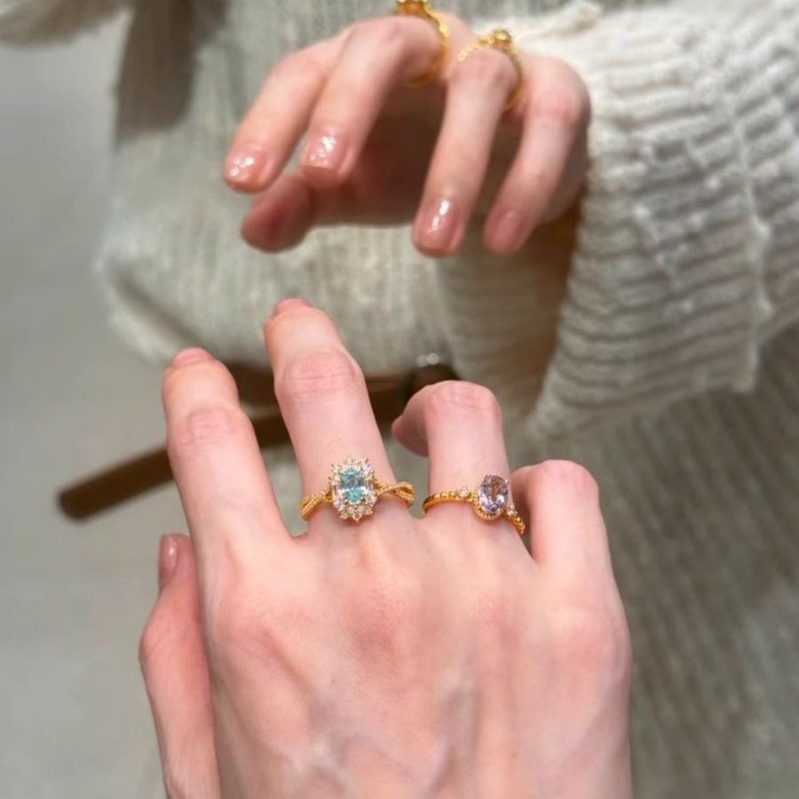 Aquamarine purple zircon cross-wound ring, a delicate and fashionable index finger ring for women, a niche, light luxury and high-end ring Item Picture