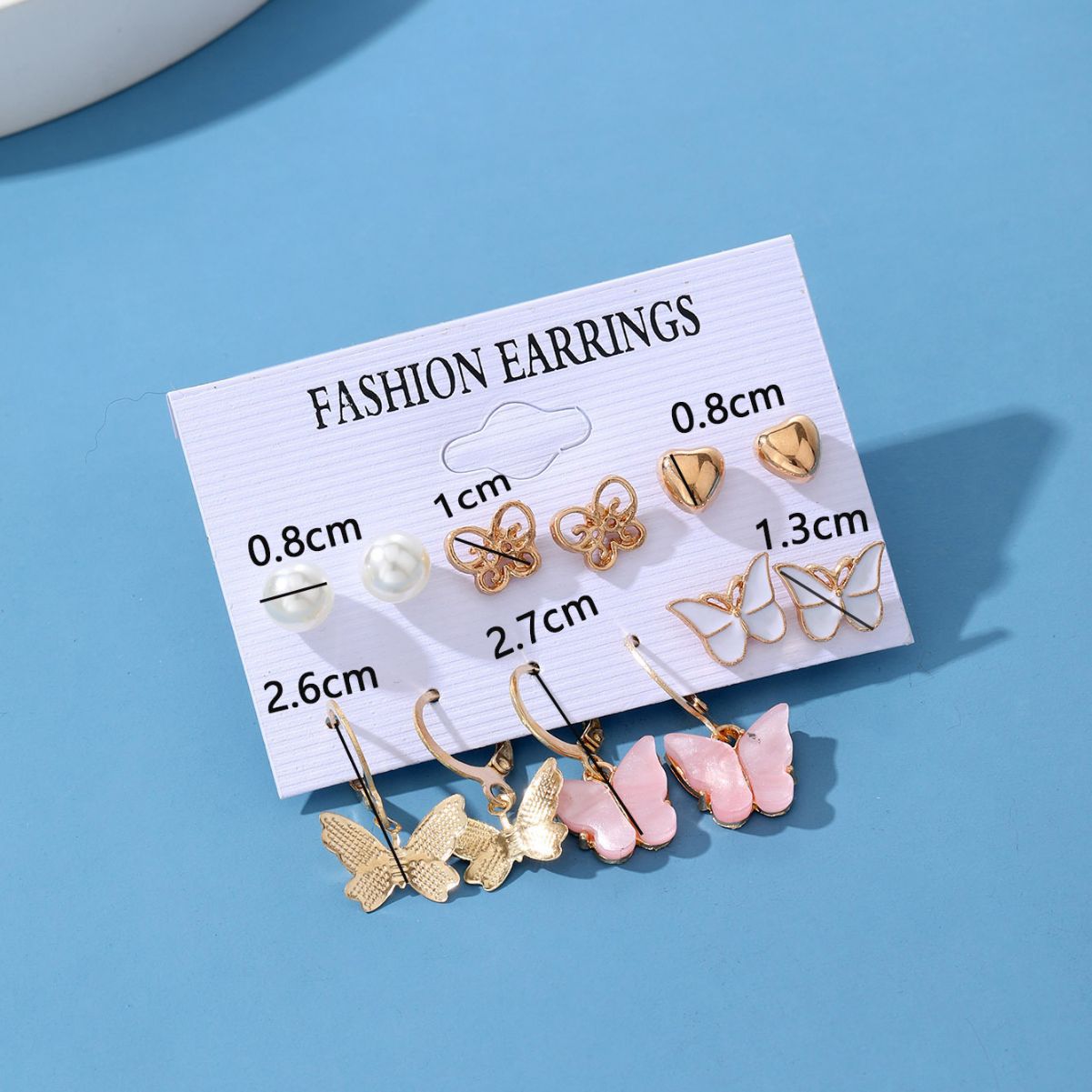 European and American cross-border creative and simple pearl heart-shaped ear rings, butterfly ear clips, retro card earrings 6-piece set batch Application Scenario