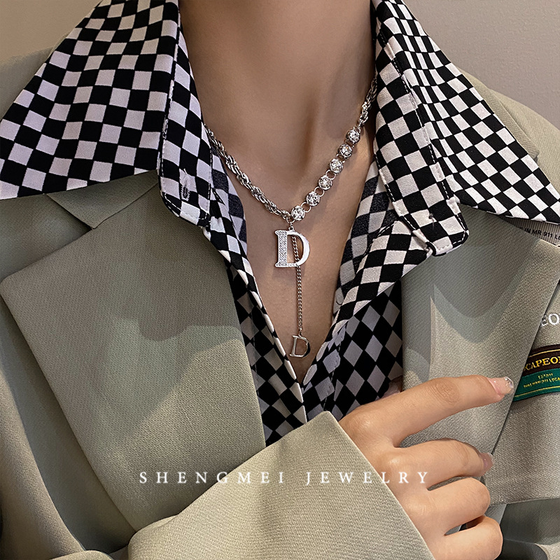Light luxury and niche design letter necklace, female hip-hop and hot girl collarbone chain-like zircon sweater chain wholesale on Instagram details Picture