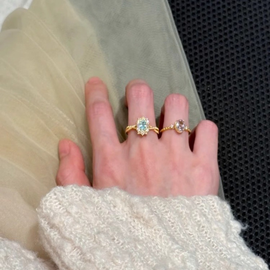 Aquamarine purple zircon cross-wound ring, a delicate and fashionable index finger ring for women, a niche, light luxury and high-end ring full figure