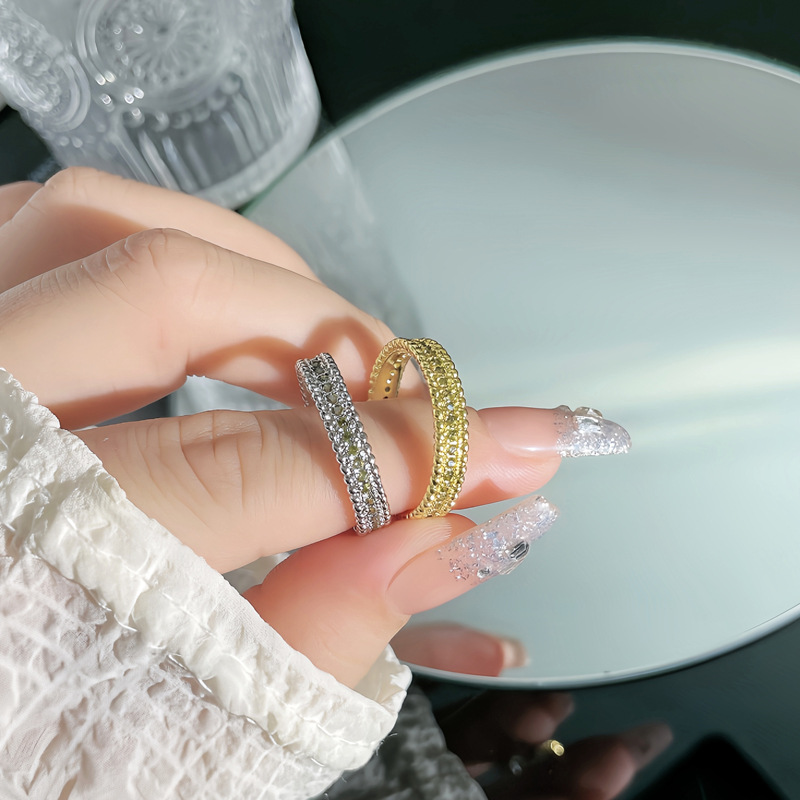 Korean version olive green row diamond zircon elegant and high-end ring, adjustable for women, simple and exquisite layered ring details Picture
