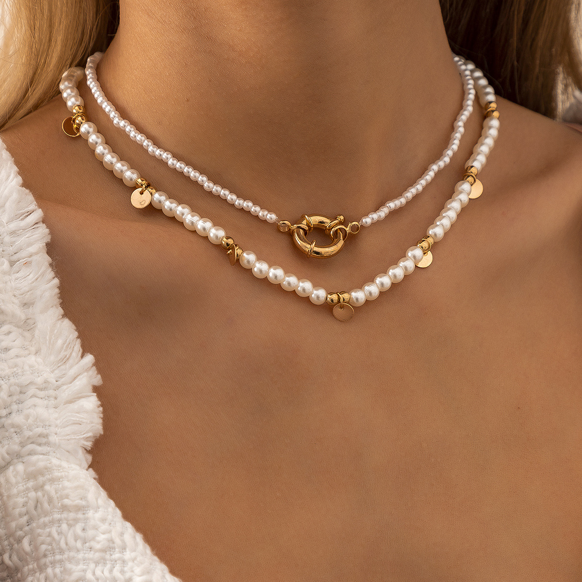 Retro imitation pearl geometric tag necklace, country rice bead geometric round bead necklace, European and American cross-border snow soft jewelry full figure