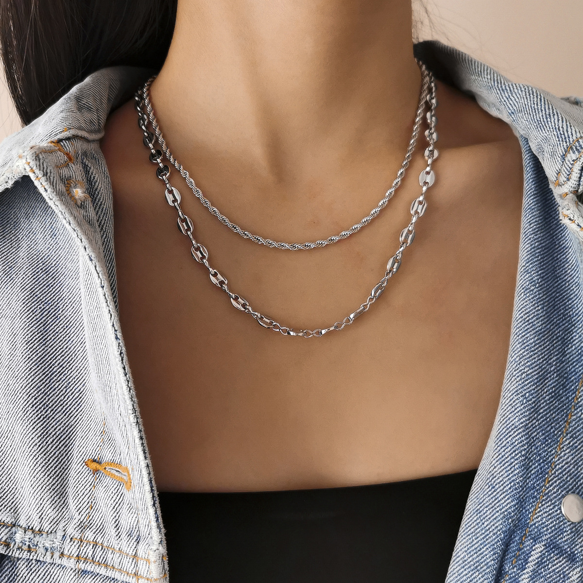 European and American cross-border jewelry, simple and retro multi-layer tassel necklace, versatile for women's charm, two-piece set of twisted chain necklace full figure
