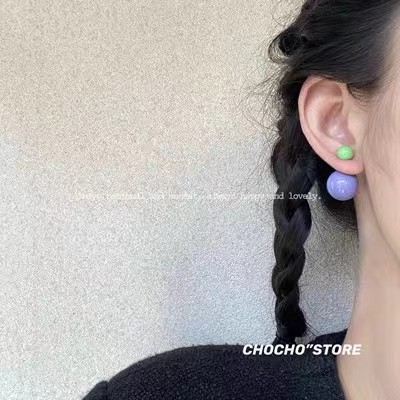 Color-blocking candies ~ Two pairs of colorful bean earrings, a new bestseller for women in 2025, simple and elegant, versatile earrings Application Scenario