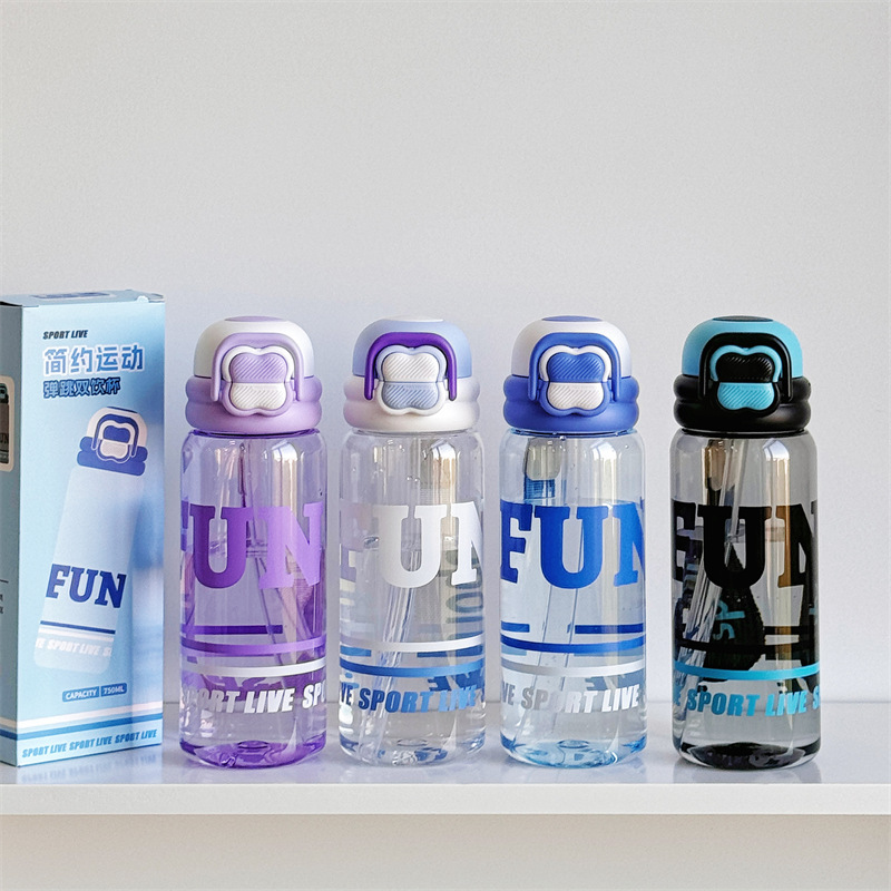 Cute sports water cup tritan high-temperature resistant children's water bottle fitness portable large-capacity space plastic straw cup details Picture