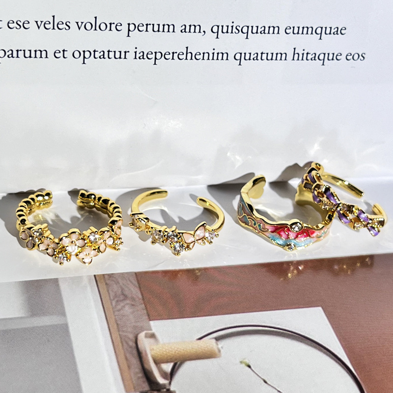 New Chinese-style retro flower enamel exquisite and dreamy purple bow open ring, simple and versatile fashionable ring for women Application Scenario