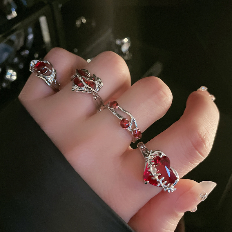 Red high-end ring, versatile for women on Instagram, cold ring, couple's niche design, fashionable index finger ring details Picture