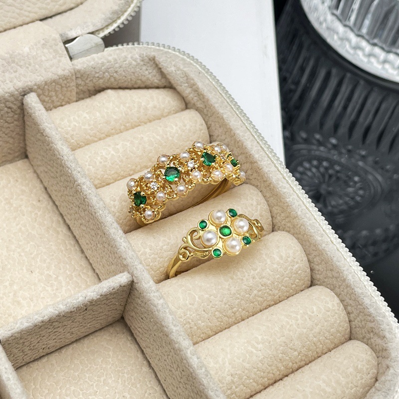 The ring features a feminine court-style lace, hollowed-out pearl inlay, adjustable ring, a niche design, and a retro, light luxury accessory trend Specification drawing