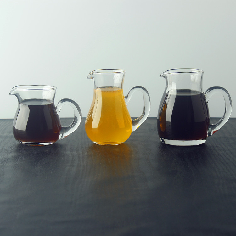 Handmade crystal glass decanters, wine mixing flasks, wine distributors, white spirit flasks and wine utensils in stock, wholesale from the manufacturer full figure