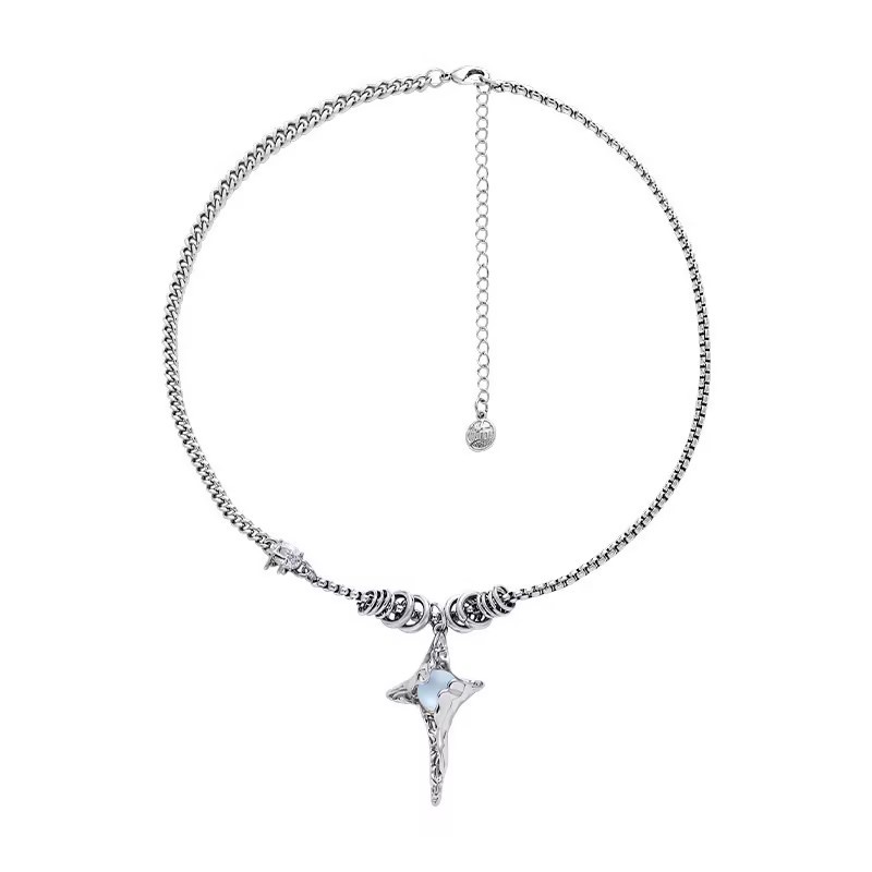 Moonstone four-pointed star necklace for women, cross-border exquisite design, sweet and cool style sweater chain wholesale, niche high-end neckchain Item Picture