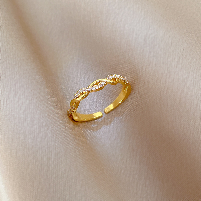 【 Copper Micro-inlay 】 Open zircon ring, a fashionable and individual ring for women, index finger ring, the same style as Internet celebrities, simple and cold full figure
