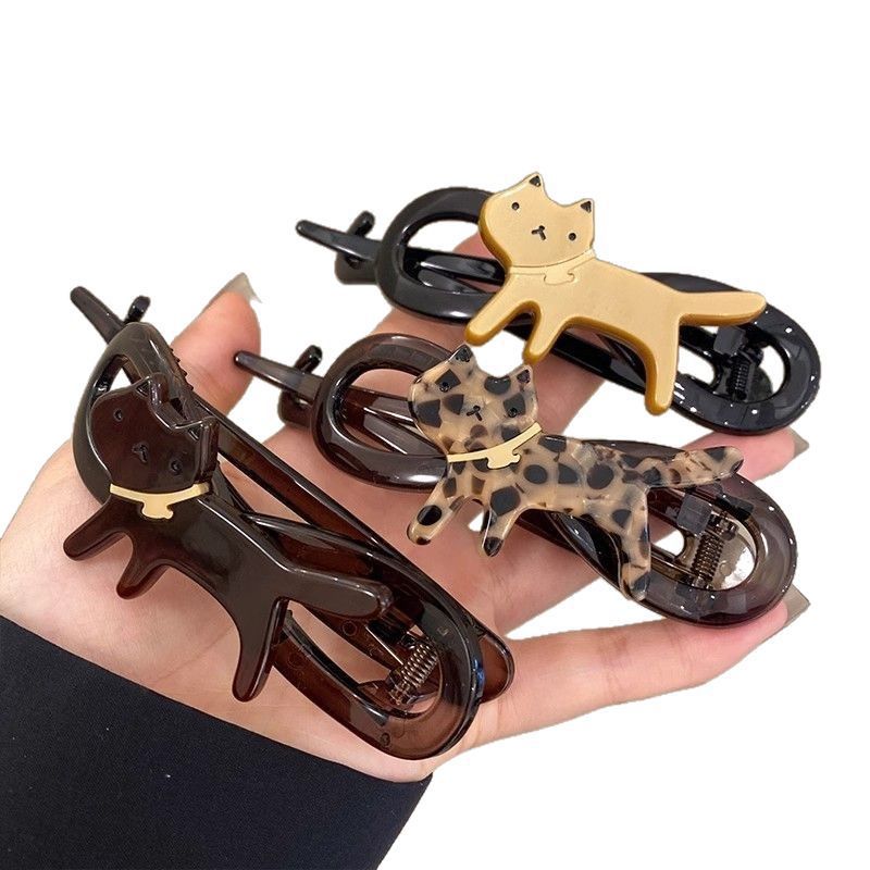 Cute cartoon cat hair clips, versatile and elegant twist clips, large hair volume, back head coil hair clips, children's hair accessories Item Picture