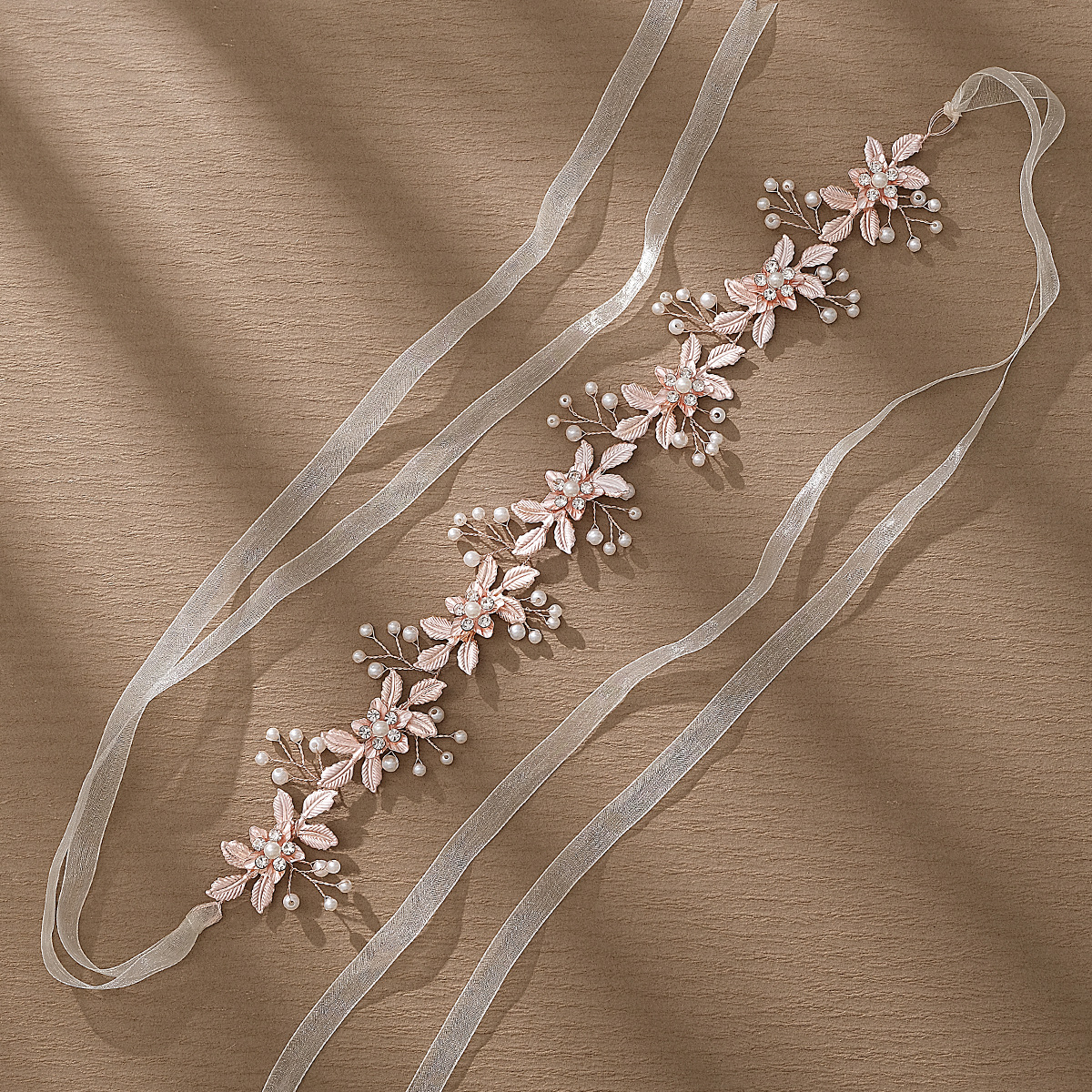 Korean-style bridal gowns, evening gowns, hair accessories, forest-style floral braided hair headbands, Xiuhe dress updo, versatile pearl hair bands Specification drawing