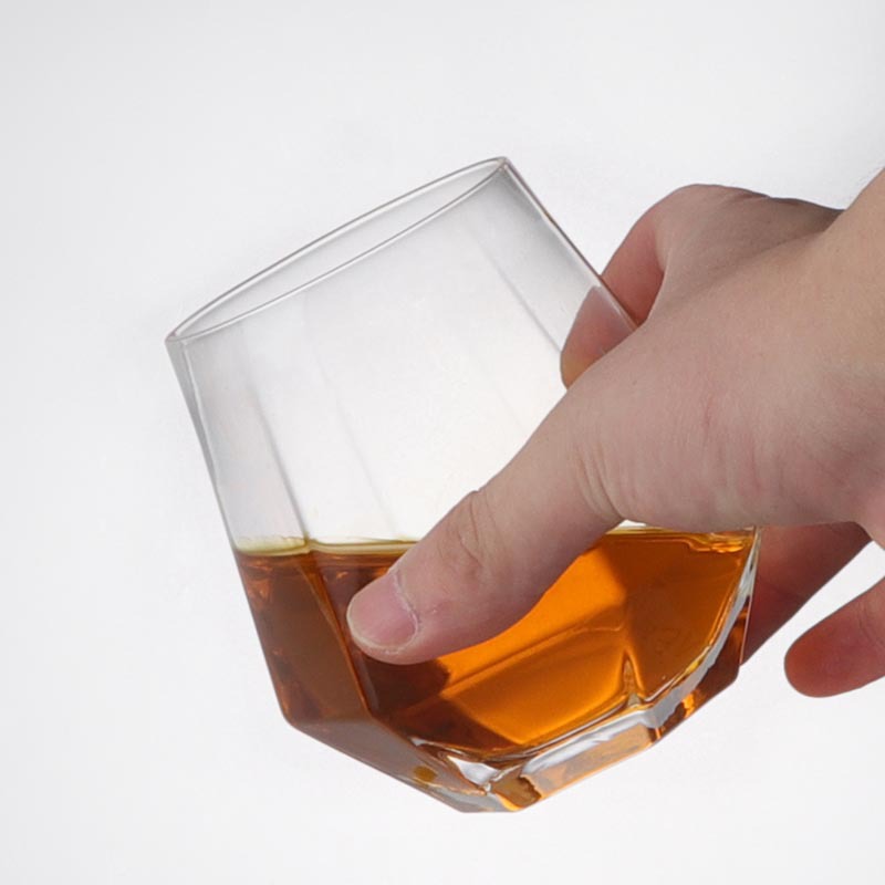 Wholesale of creative octagonal glass crystal glass whisky wine glasses, household glass water cups, restaurant commercial beverage cups Specification drawing