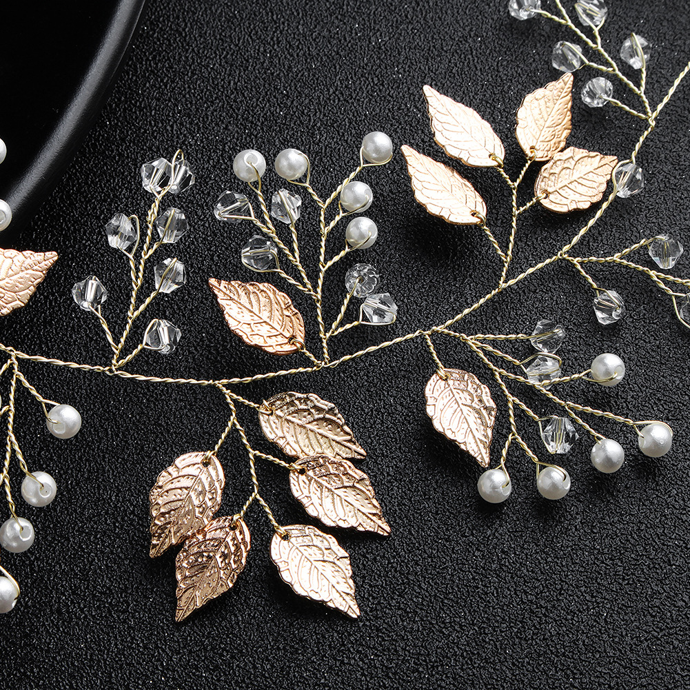 Korean wedding hair accessories: A beautiful forest-themed pearl headband, a handcrafted crystal alloy leaf headband, and a retro bride's headwear Specification drawing