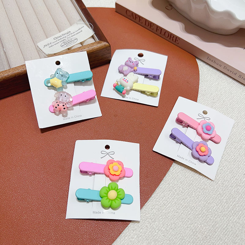 New sweet children's flower duckbill clip, girl side bangs, hairpin, cute headwear clip accessory Application Scenario