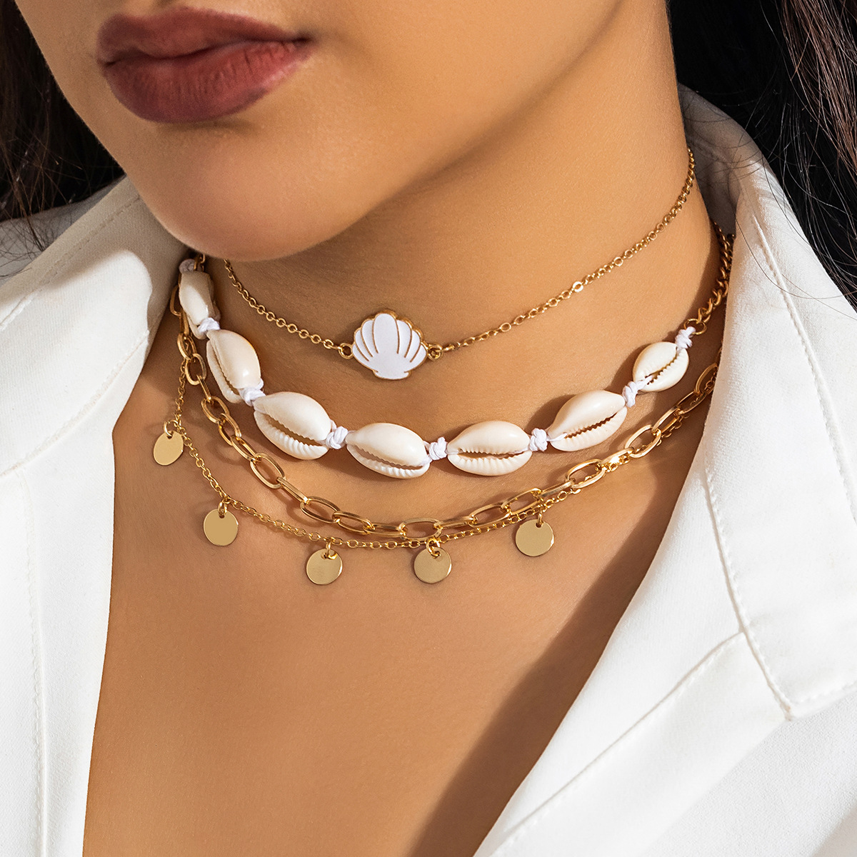 European and American cross-border jewelry beaded necklace beach imitation pearl necklace starfish shell retro vacation necklace details Picture